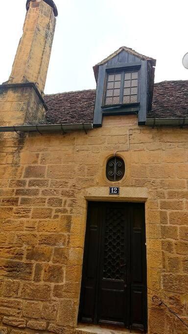 Demeure Du Xiiie-Xive S. Dans La Cite Medievale. Gourdon-en-quercy Exteriör bild